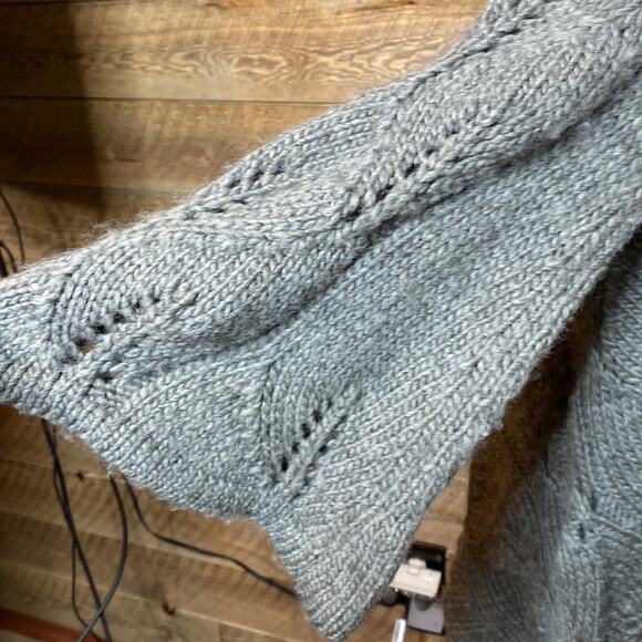 Hanii Y Gray Wool crocheted asymmetrical wrap sweater size large - Picture 3 of 9